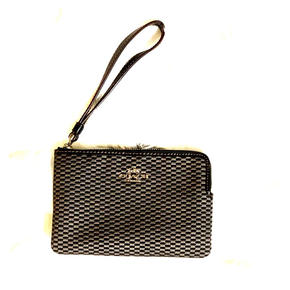 New Coach Wristlet